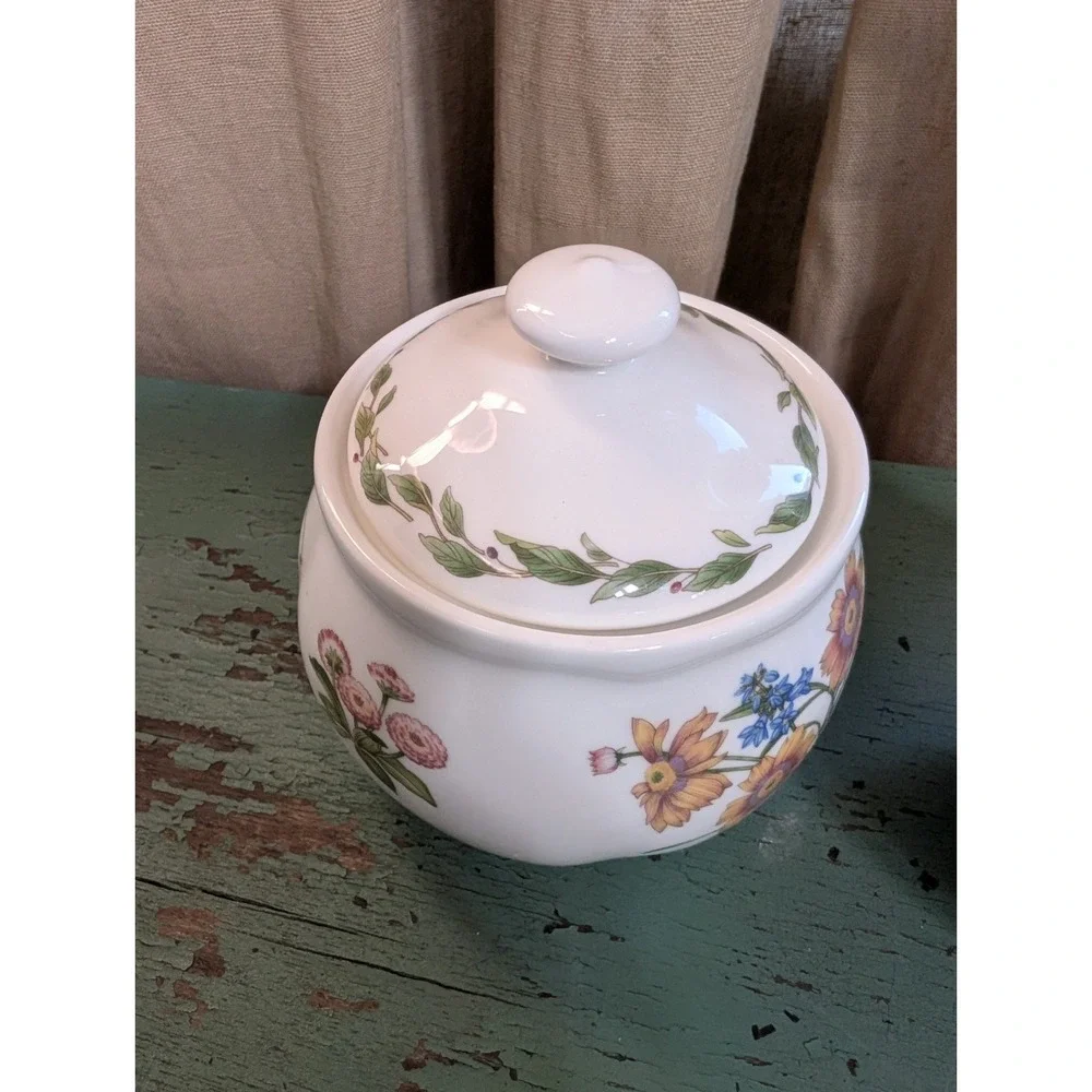 NORITAKE Gourmet Garden Creamer &‎ Sugar Set